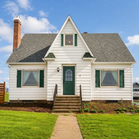 for sale latah palouse farm farmhouse countryside field wheat historic shop barn farmington improved (152) (1)